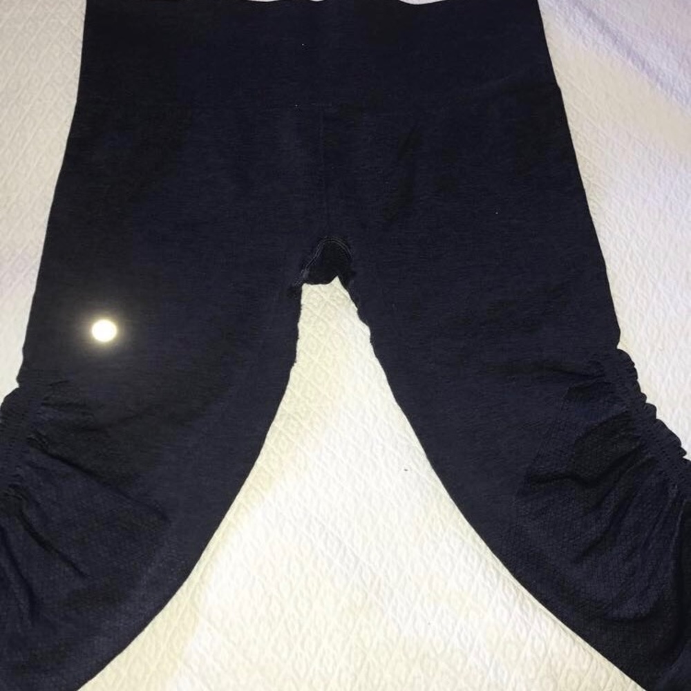 Lululemon Flow and Go Crop